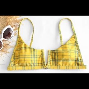 Zaful Plaid V Cut Yellow bikini Top